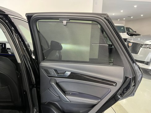 Used 2018 Audi Q5 Prestige w/ Prestige Package image 30