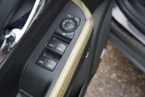 Used 2018 GMC Acadia Denali w/ Technology Package image 16