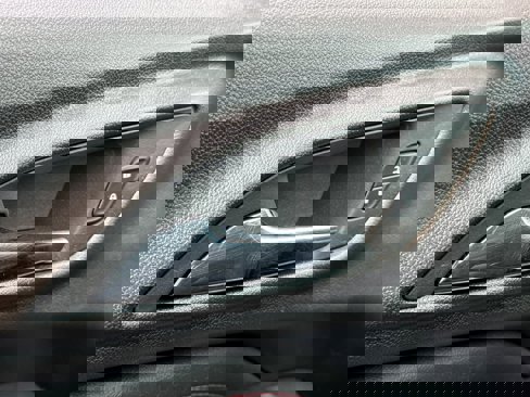 Used 2024 Chevrolet Trax RS w/ Sunroof Package image 25