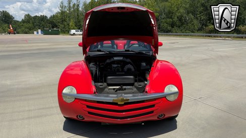 Used 2004 Chevrolet SSR w/ Preferred Equipment Group image 9