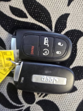 Used 2014 Jeep Cherokee Trailhawk w/ Leather Interior Group image 26