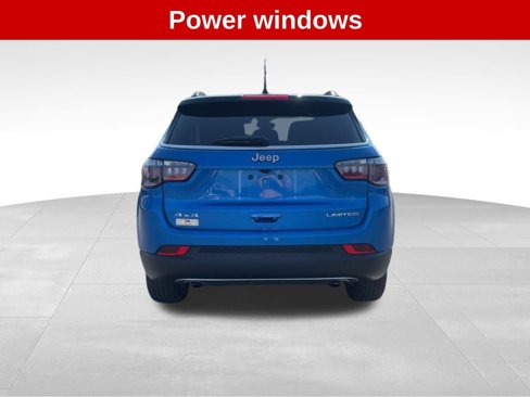 Used 2023 Jeep Compass Limited image 4