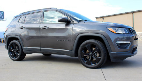 Used 2018 Jeep Compass Latitude w/ Popular Equipment Group image 15