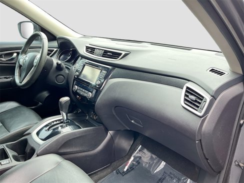 Used 2016 Nissan Rogue SL image 29