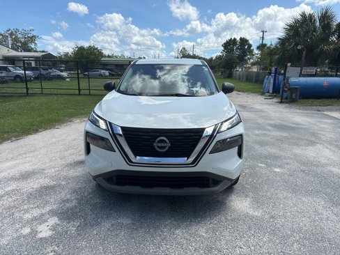 Used 2023 Nissan Rogue S image 9