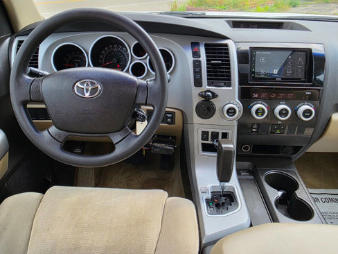 Used 2008 Toyota Sequoia SR5 image 12