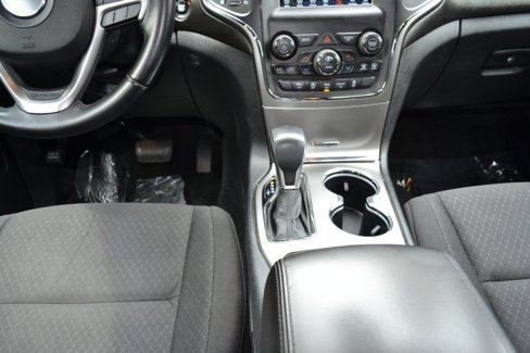 Used 2018 Jeep Grand Cherokee Laredo image 24