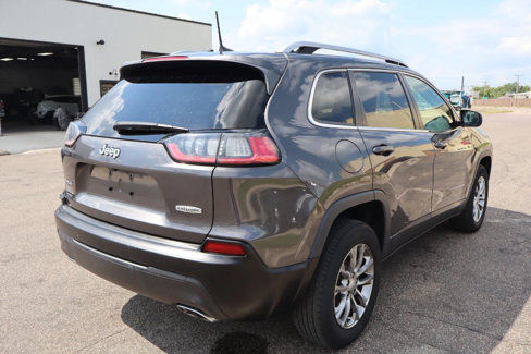 Used 2019 Jeep Cherokee Latitude Plus w/ Cold Weather Group image 6