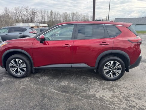Used 2022 Nissan Rogue SV image 6
