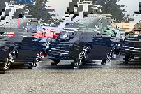 Used 2016 Honda Accord EX-L image 4