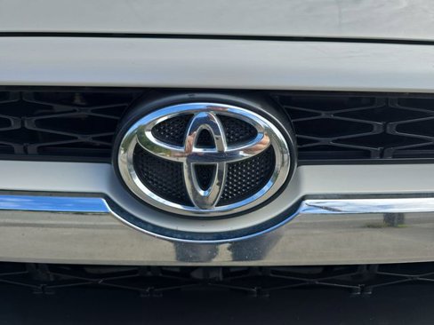 Used 2018 Toyota 4Runner SR5 image 37