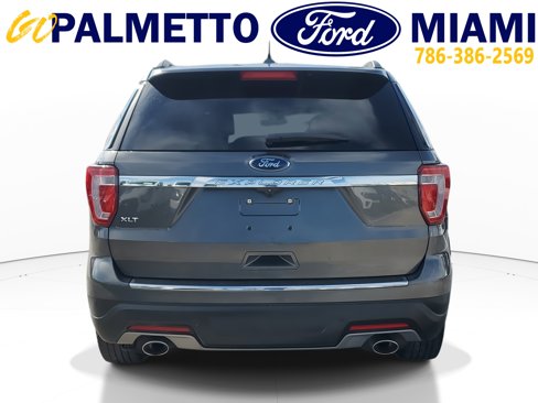 Used 2018 Ford Explorer XLT w/ Equipment Group 202A image 5