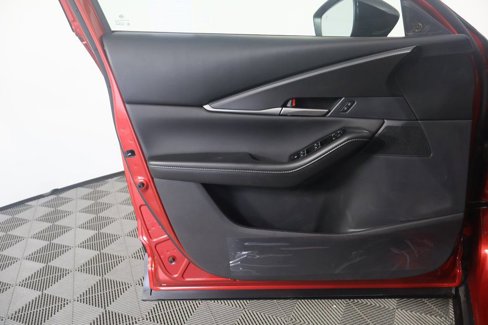 New 2025 MAZDA CX-30 AWD 2.5 S w/ Select Sport Pkg image 7