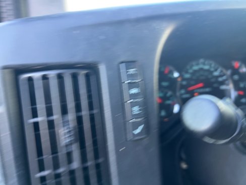 Used 2015 Chevrolet Express 2500 image 26