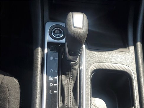 Used 2024 Nissan Sentra SV image 31