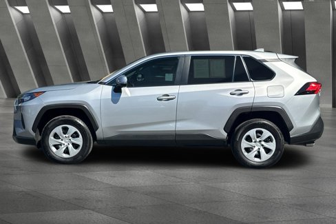 Certified 2022 Toyota RAV4 LE image 10