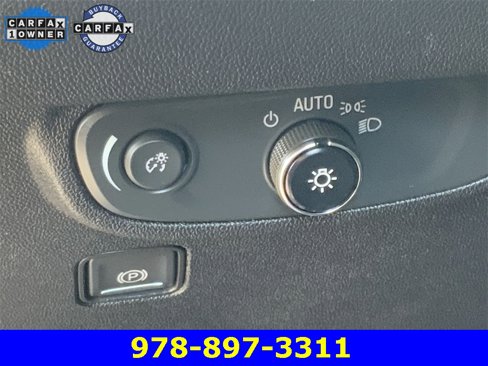 Certified 2019 GMC Terrain SLE w/ Driver Convenience Package image 17