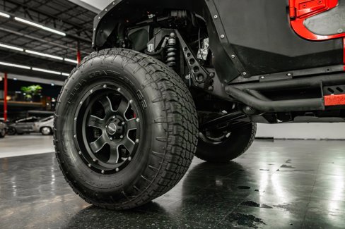 Used 2018 Jeep Wrangler Rubicon w/ Cold Weather Group image 12