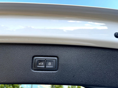 Used 2018 Audi Q7 3.0T Premium Plus w/ Premium Plus Package image 10