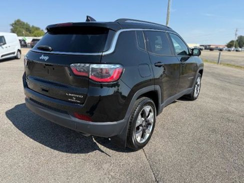 Used 2018 Jeep Compass Limited w/ Navigation Group image 25