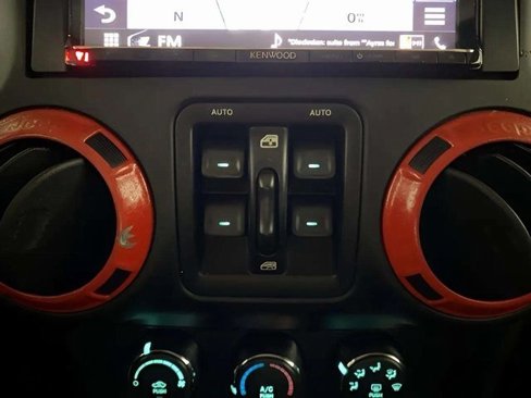 Used 2016 Jeep Wrangler Unlimited Sport image 47