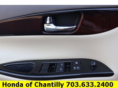 Used 2014 INFINITI QX50 Journey w/ Premium Package image 21