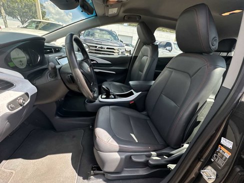 Used 2020 Chevrolet Bolt Premier w/ Infotainment Package image 15