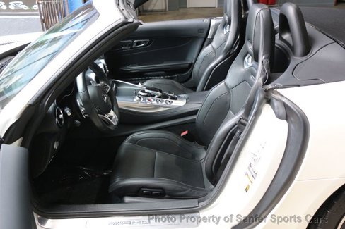 Used 2018 Mercedes-Benz AMG GT Roadster image 27