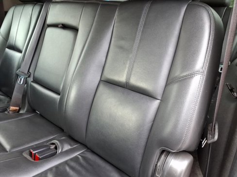 Used 2013 Chevrolet Suburban LT image 34