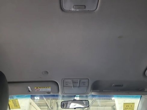 Used 2011 Hyundai Elantra GLS w/ Navigation Pkg 4 image 5