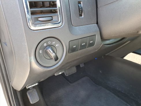 Used 2011 Ford Escape Limited image 13
