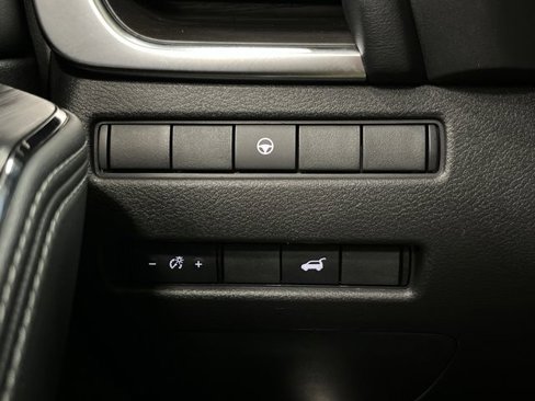 Used 2021 Nissan Rogue SL image 26