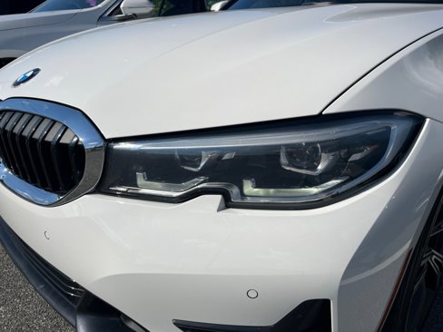 Used 2021 BMW 330i Sedan w/ Premium Package image 26