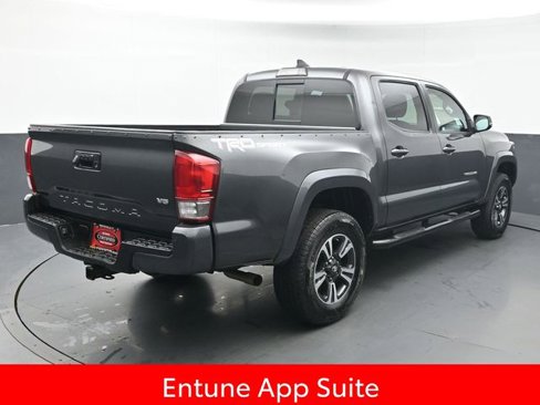 Certified 2017 Toyota Tacoma TRD Sport image 7