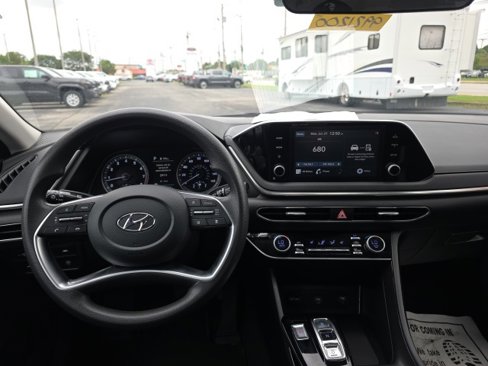 Used 2022 Hyundai Sonata SEL image 12