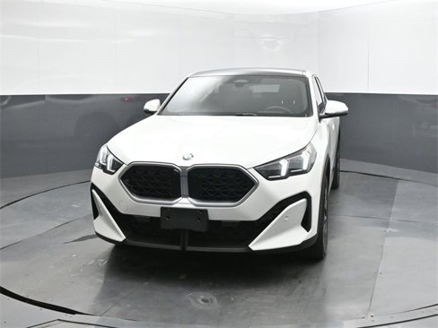 Certified 2025 BMW X2 xDrive28i image 30