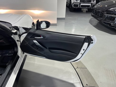 Used 2017 FIAT 124 Spider Abarth image 41