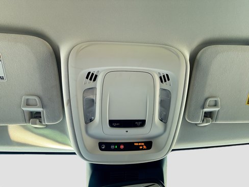 Used 2024 Buick Envision Sport Touring image 37