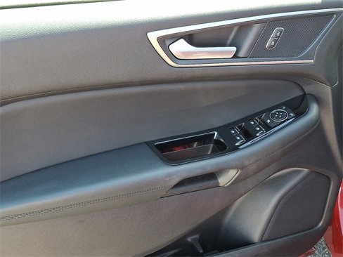 Used 2020 Ford Edge SEL w/ Convenience Package image 12