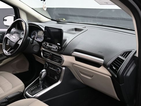 Used 2019 Ford EcoSport SE image 32