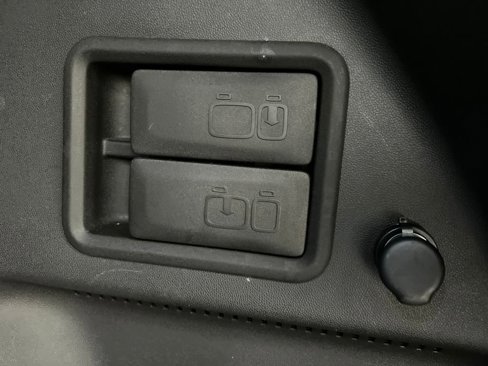 Used 2023 Chevrolet Equinox LT image 31