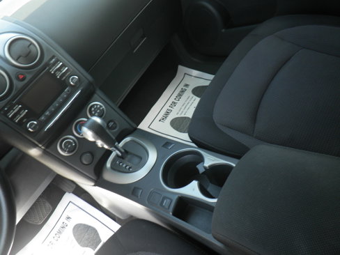 Used 2012 Nissan Rogue SV image 21