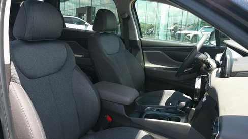 Used 2019 Hyundai Santa Fe SE image 8
