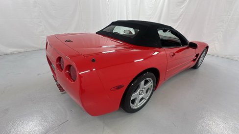 Used 1998 Chevrolet Corvette Convertible w/ Memory Pkg image 3
