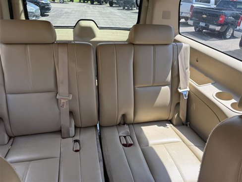 Used 2011 GMC Yukon XL SLT image 19