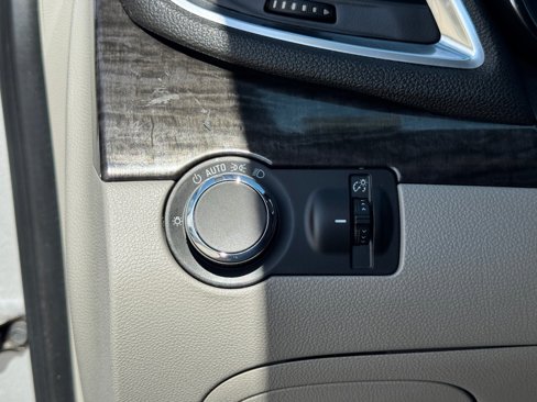 Used 2015 Buick Encore FWD image 19