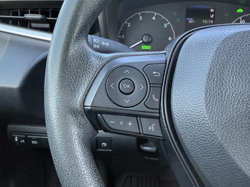 Used 2023 Toyota Corolla LE image 25