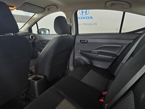 Used 2023 Nissan Versa S image 9