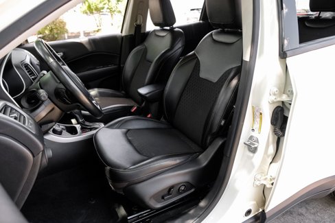 Used 2020 Jeep Compass Latitude w/ Cold Weather Group image 8