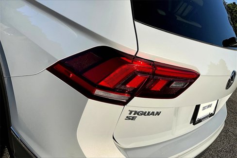 Used 2018 Volkswagen Tiguan SE image 23
